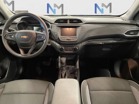 Used 2023 Chevrolet TrailBlazer LT FWD image 10