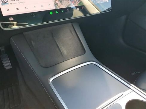 Used 2021 Tesla Model 3 Long Range image 16