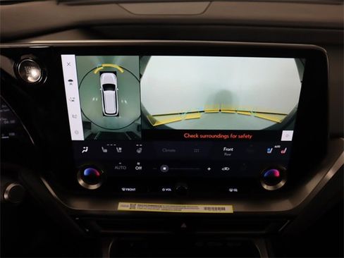 New 2026 Lexus TX 350 AWD image 18