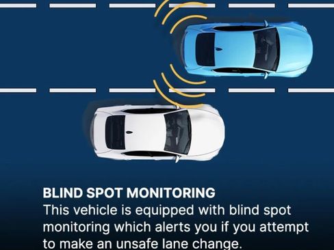 Used 2017 Ford C-MAX Titanium w/ Equipment Group 301A image 4