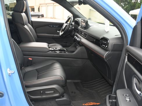 Used 2024 Honda Pilot TrailSport image 22