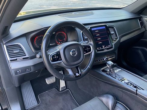 Used 2019 Volvo XC90 T5 R-Design w/ Protection Package Premier FWD image 14