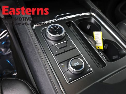 Used 2023 Ford Expedition Max XLT AWD/4WD image 13
