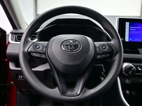 Used 2024 Toyota RAV4 LE image 21