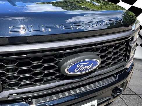 Certified 2024 Ford F350 Lariat w/ Lariat Ultimate Package AWD/4WD image 23