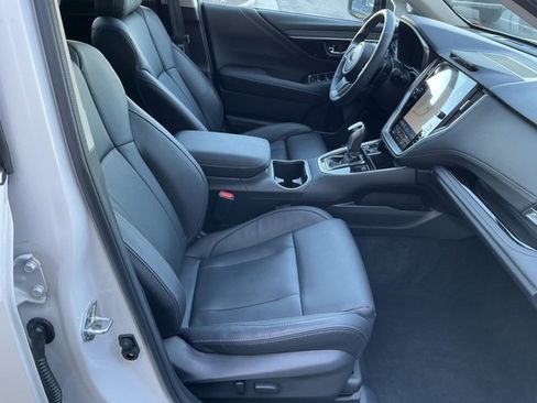 Used 2025 Subaru Outback Touring image 19