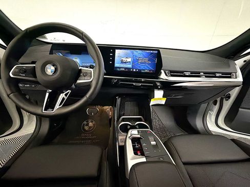 Used 2026 BMW X2 xDrive28i w/ M Sport Package AWD/4WD image 16