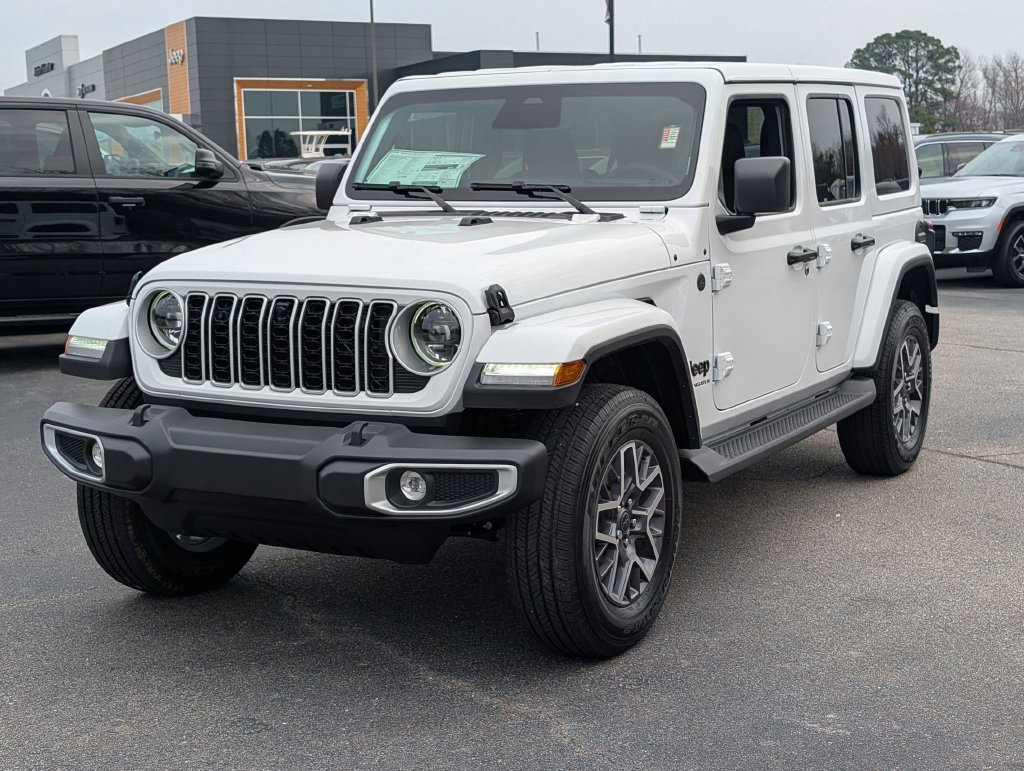 New 2026 Jeep Wrangler Unlimited Sahara AWD/4WD image 4