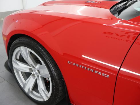 Used 2013 Chevrolet Camaro ZL1 RWD image 32