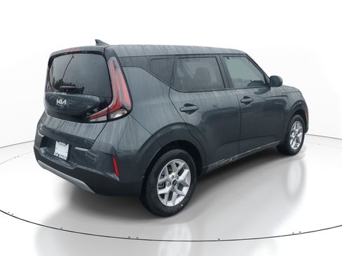 New 2025 Kia Soul LX image 6