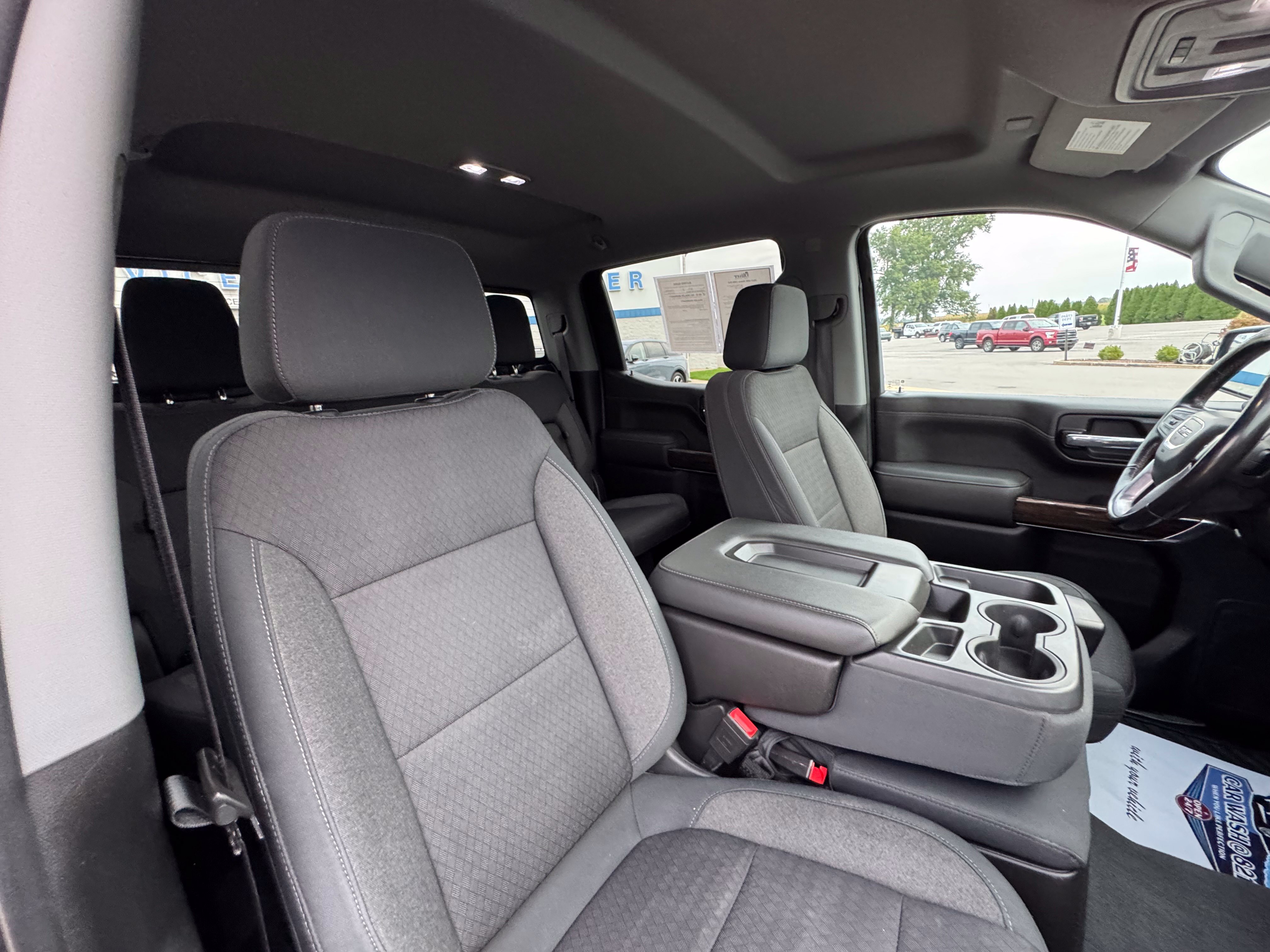 Used 2019 GMC Sierra 1500 SLE w/ SLE Value Package AWD/4WD image 9