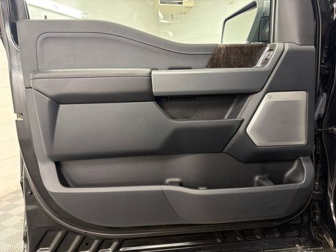 Used 2022 Ford F150 Lariat w/ Equipment Group 502A High image 16