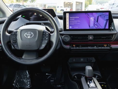 Used 2024 Toyota Prius Prime image 27