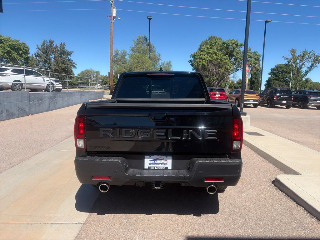 Used 2025 Honda Ridgeline Black Edition image 6