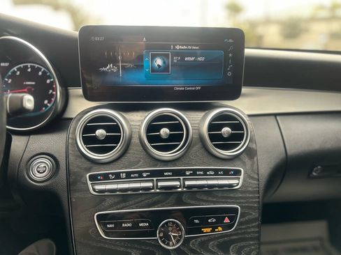 Used 2021 Mercedes-Benz C 300 Sedan image 32