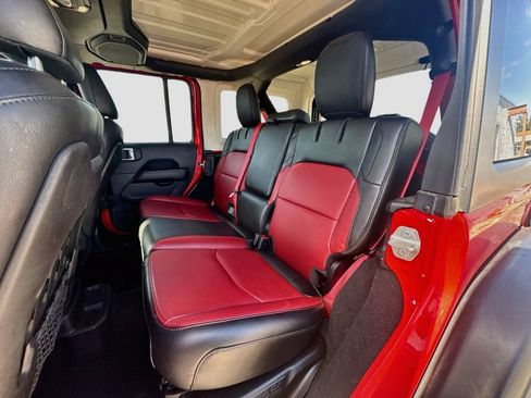 Certified 2023 Jeep Wrangler Unlimited Rubicon 4xe AWD/4WD image 27