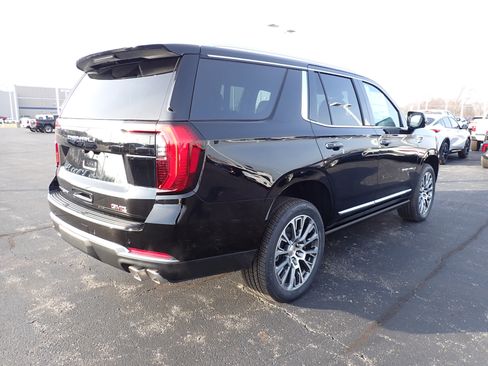 New 2026 GMC Yukon Denali w/ Sun & Power Step Package image 9