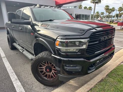 Used 2019 RAM 2500 Laramie w/ Night Edition AWD/4WD image 2