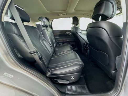 Used 2022 Genesis GV80 2.5T w/ Advanced Package 02 AWD/4WD image 47