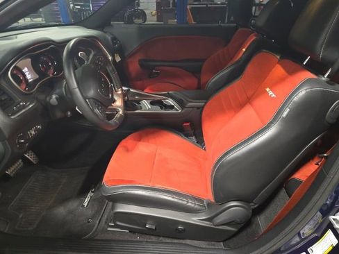 Used 2015 Dodge Challenger SRT Hellcat image 13