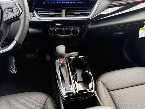 New 2026 Chevrolet Trax RS w/ Sunroof Package FWD image 11