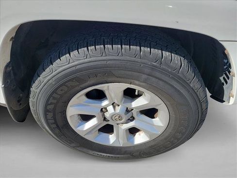 Used 2014 Toyota 4Runner SR5 image 10