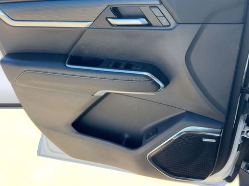 Used 2024 GMC Acadia Elevation w/ Luxury Package image 20