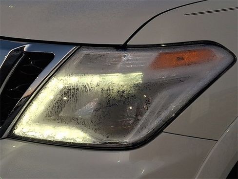 Used 2019 Nissan Armada Platinum w/ Captain's Chairs Package image 9