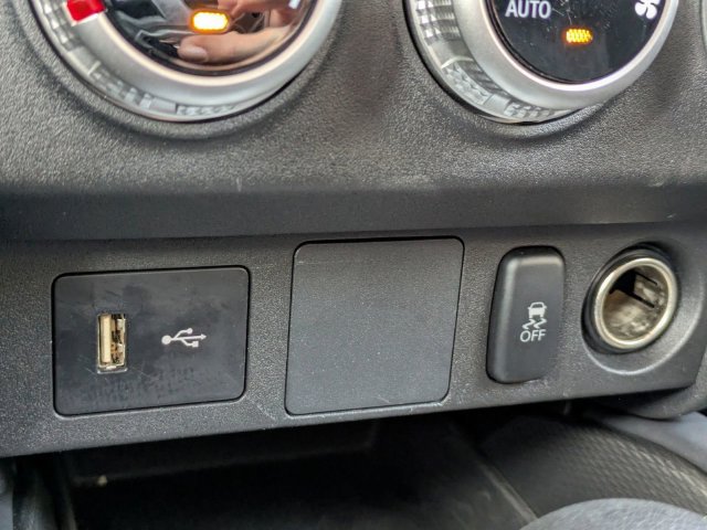 Used 2025 Mitsubishi Outlander Sport ES AWD/4WD image 22