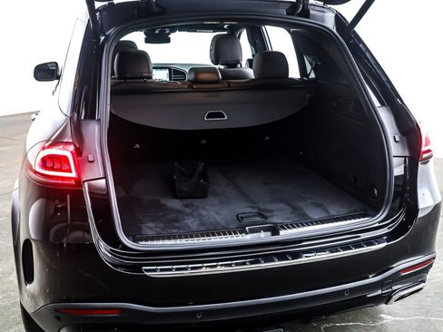 Used 2022 Mercedes-Benz GLE 450 4MATIC w/ AMG Line Exterior image 23