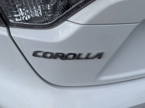 Used 2023 Toyota Corolla SE FWD image 20
