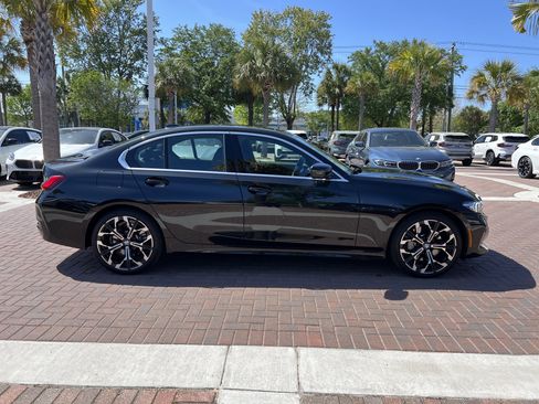 Used 2025 BMW 330i Sedan image 11