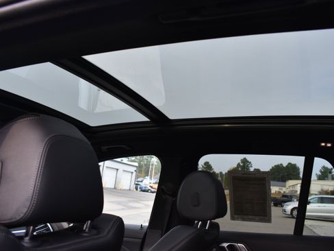 Used 2023 BMW X5 sDrive40i w/ Premium Package image 27