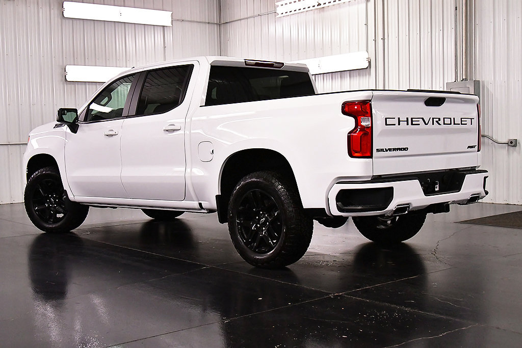 New 2026 Chevrolet Silverado 1500 RST w/ Z71 Off-Road Package AWD/4WD image 5