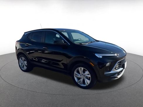 Used 2025 Buick Encore GX Preferred image 2