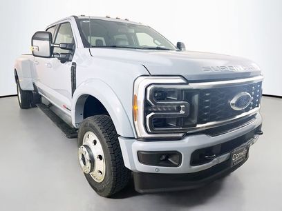 New 2026 Ford F450 Platinum w/ FX4 Off-Road Package