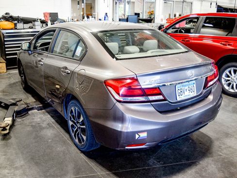 Used 2013 Honda Civic EX-L image 18
