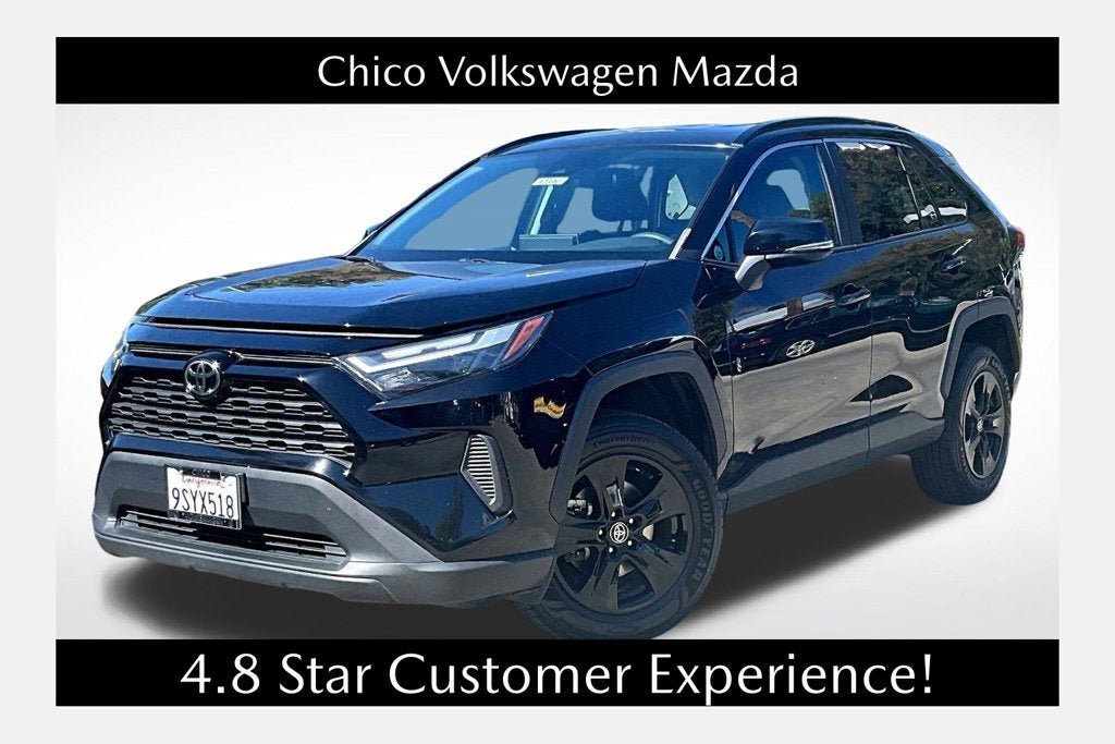 Used 2022 Toyota RAV4 XLE FWD image 1