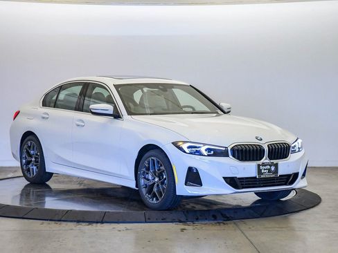 New 2026 BMW 330i xDrive Sedan w/ Convenience Package image 5
