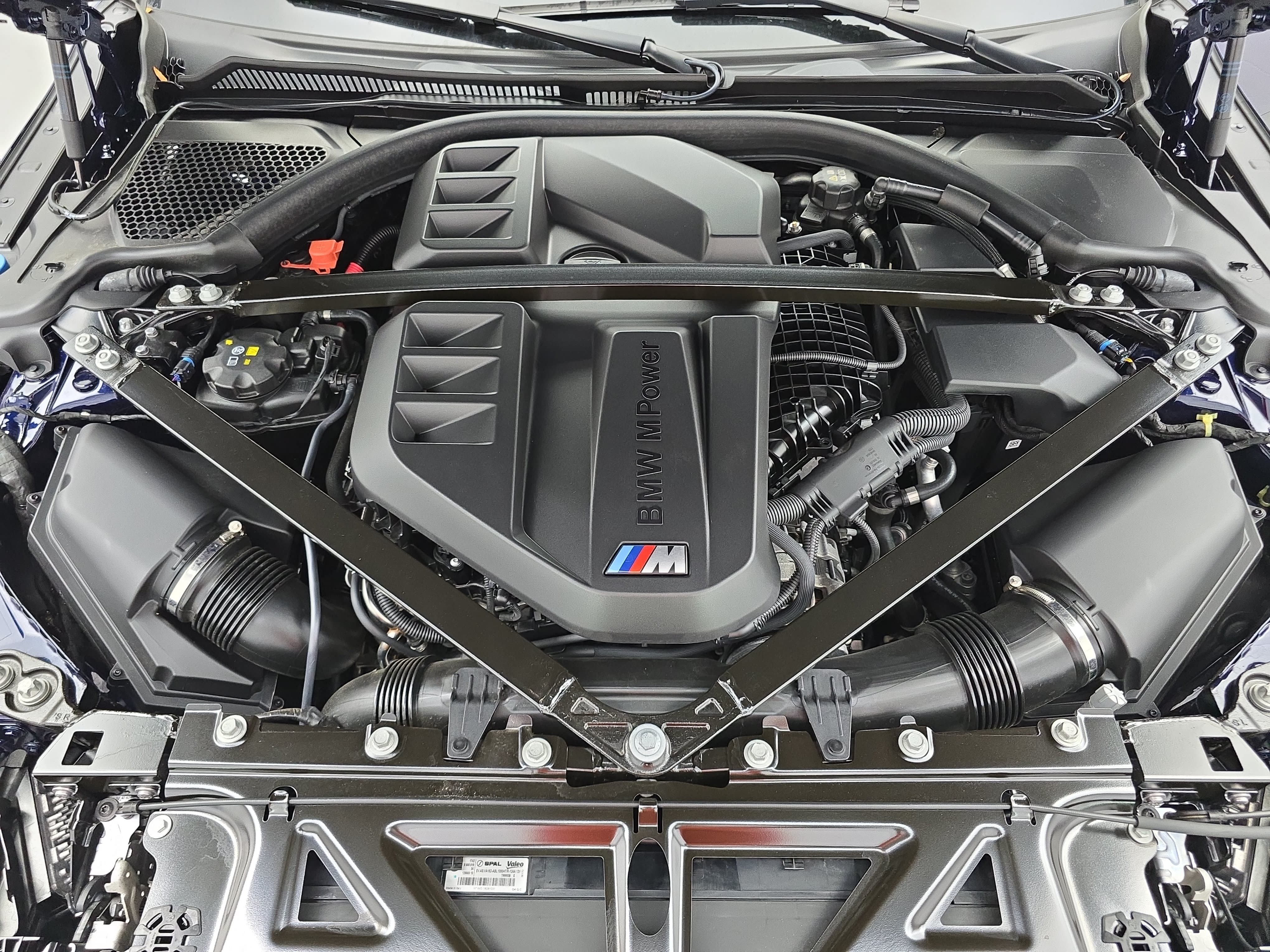 Used 2025 BMW M4 xDrive Competition AWD/4WD image 32