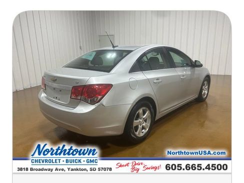 Used 2014 Chevrolet Cruze LT FWD image 5
