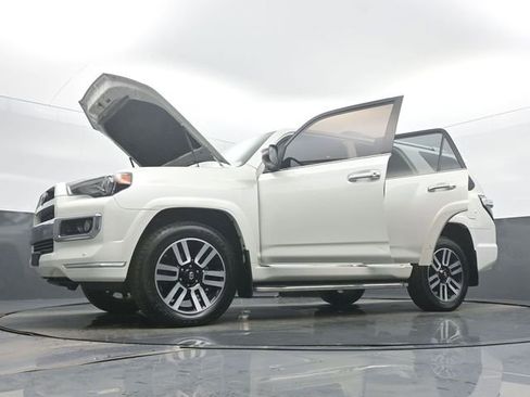 Used 2017 Toyota 4Runner Limited image 61