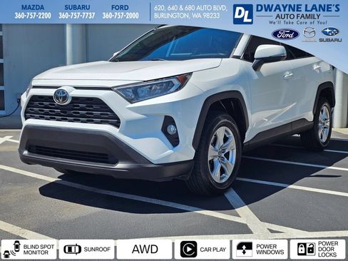 Used 2019 Toyota RAV4 XLE AWD/4WD image 1