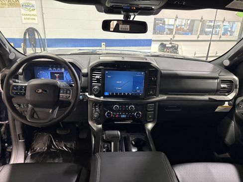 New 2025 Ford F150 Lariat w/ Equipment Group 501A Mid image 11