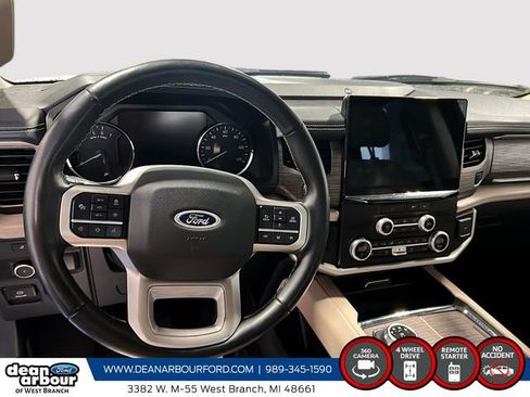 Used 2023 Ford Expedition Limited image 14