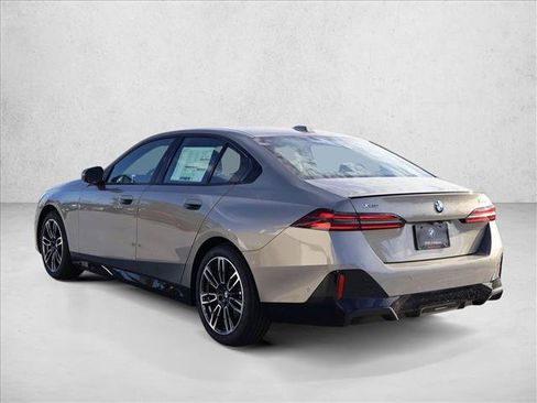 New 2027 BMW 530i xDrive w/ M Sport Package AWD/4WD image 8