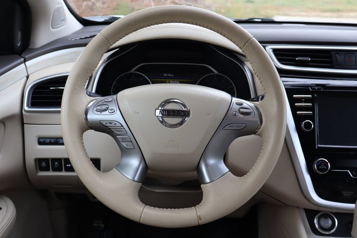 Used 2016 Nissan Murano Platinum w/ Platinum Technology Package FWD image 18
