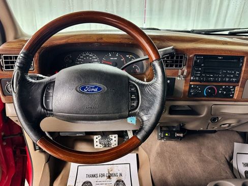 Used 2002 Ford F350 Lariat image 12