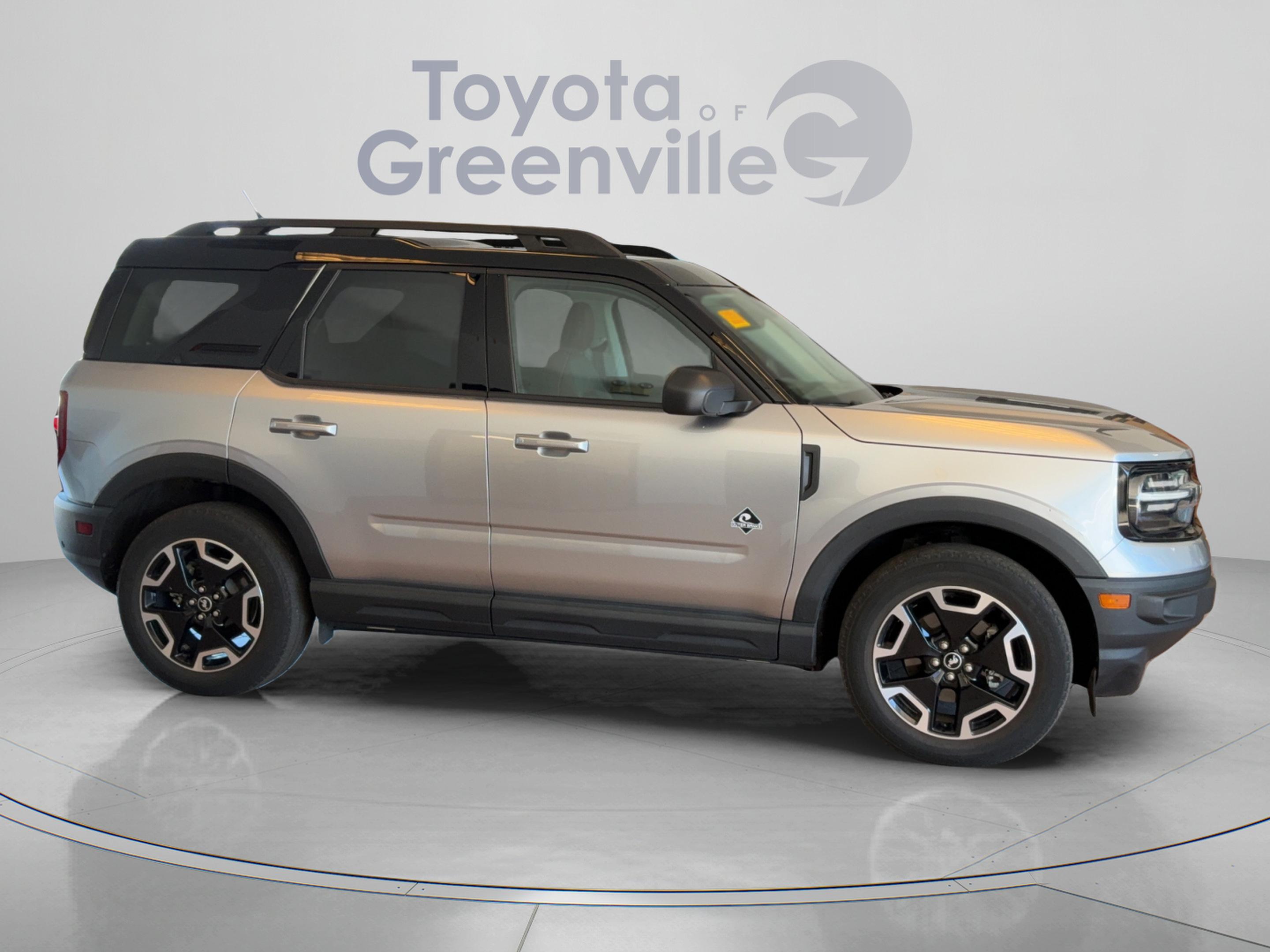 Used 2023 Ford Bronco Sport Outer Banks w/ Tech Package AWD/4WD image 7