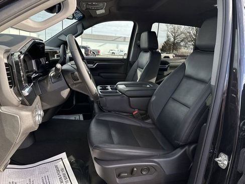 Used 2025 GMC Sierra 1500 SLT image 19